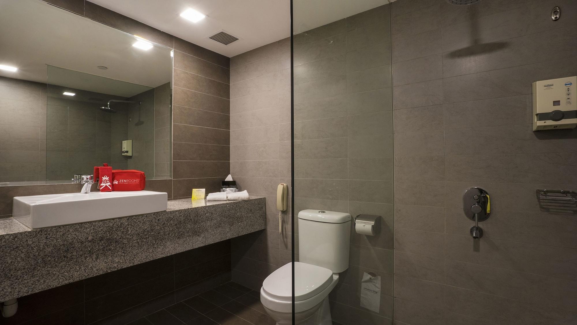 Hotel Zen Premium Orchard