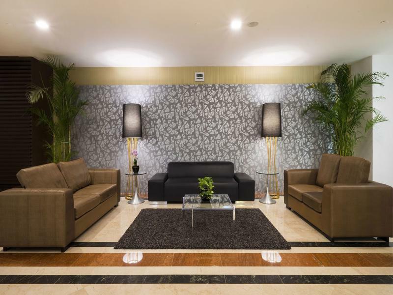 Zen Premium Orchard Hotel 3*